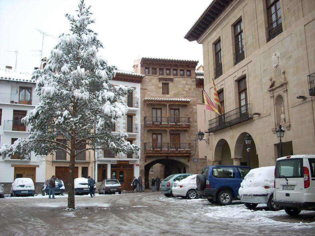 Hotel Jaime I Mora de Rubielos Kültér fotó